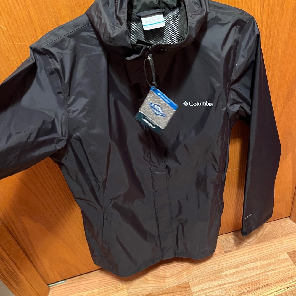 Columbia raincoat womens large NWT black